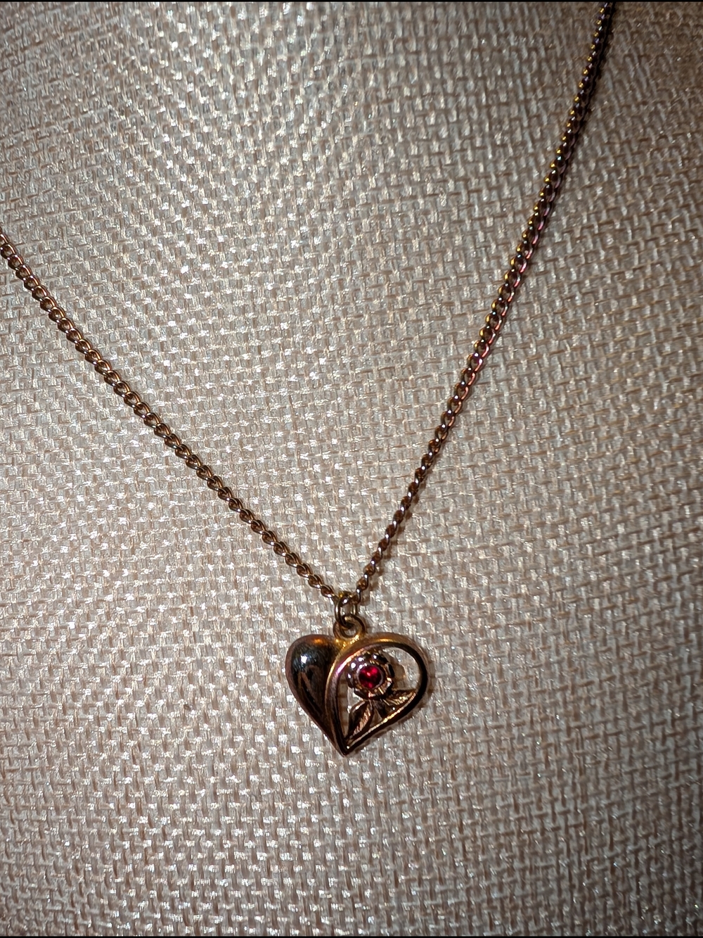 Delicate Gold Tone Heart Pendant Necklace with Red Stone